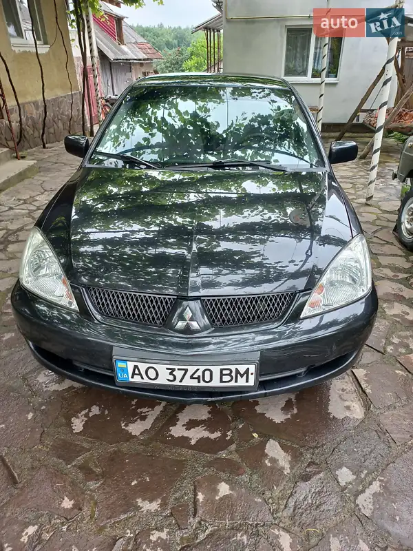 Mitsubishi Lancer
