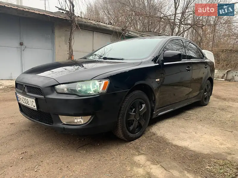 Mitsubishi Lancer
