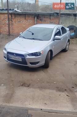 Mitsubishi Lancer  2010