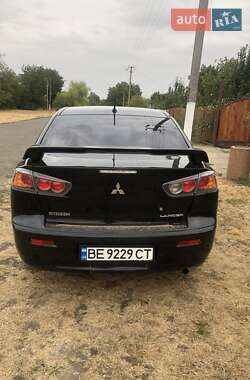 Mitsubishi Lancer  2010