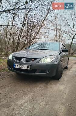 Mitsubishi Lancer  2004