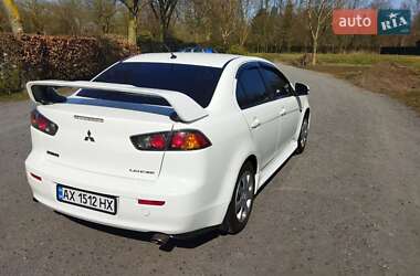 Mitsubishi Lancer  2014