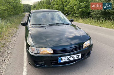 Mitsubishi Lancer  1996