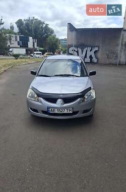Mitsubishi Lancer  2004