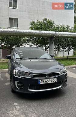 Mitsubishi Lancer  2017
