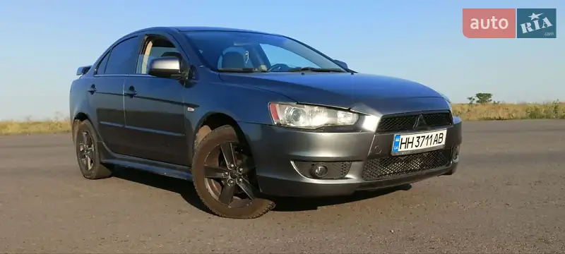 Mitsubishi Lancer