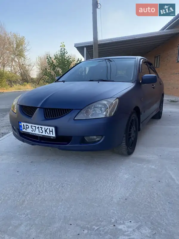 Mitsubishi Lancer