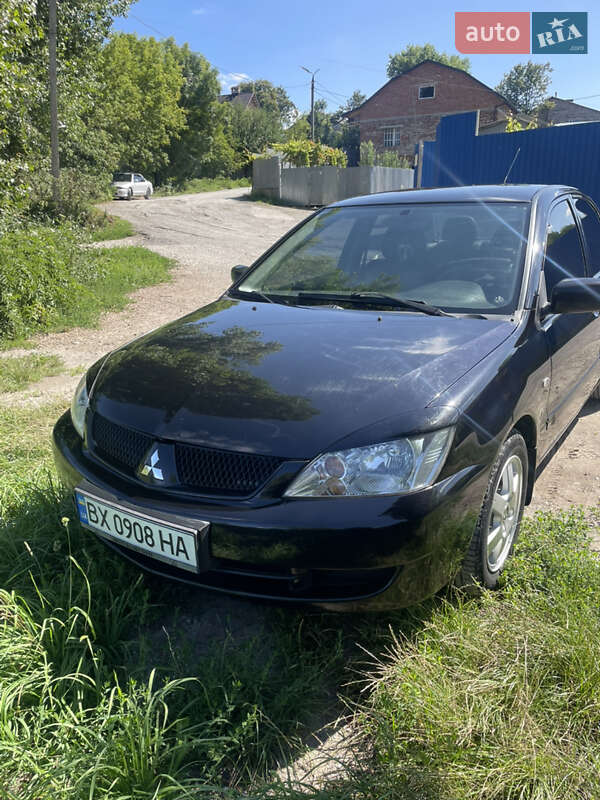 Mitsubishi Lancer