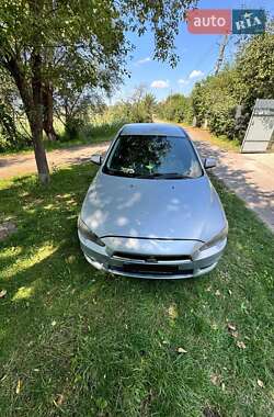 Mitsubishi Lancer  2010