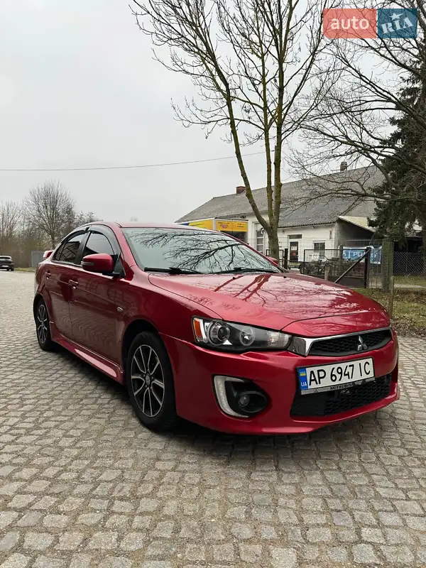 Mitsubishi Lancer