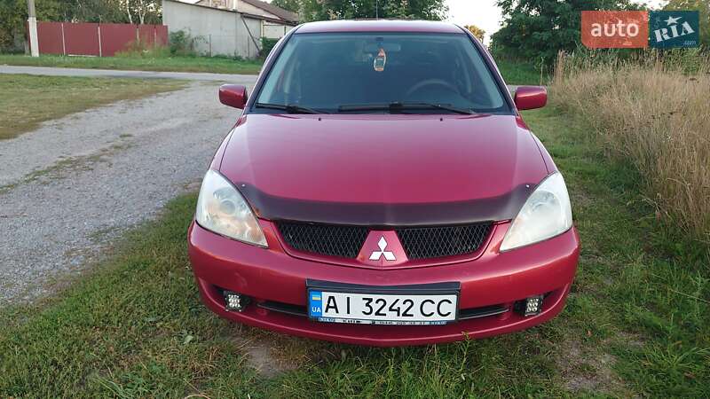 Mitsubishi Lancer