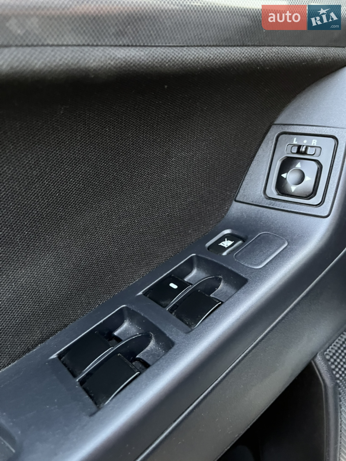 Mitsubishi Lancer 2008 VIN JMBLTCX3A9U004469 фото оголошення 19 з 29