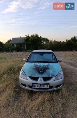 Mitsubishi Lancer  2004