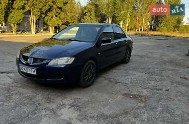 Mitsubishi Lancer  2004