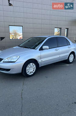Mitsubishi Lancer  2005