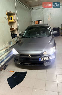 Mitsubishi Lancer  2011