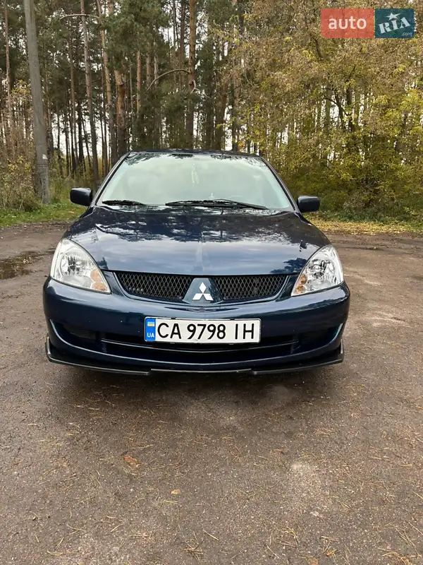 Mitsubishi Lancer