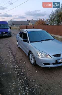 Mitsubishi Lancer  2004
