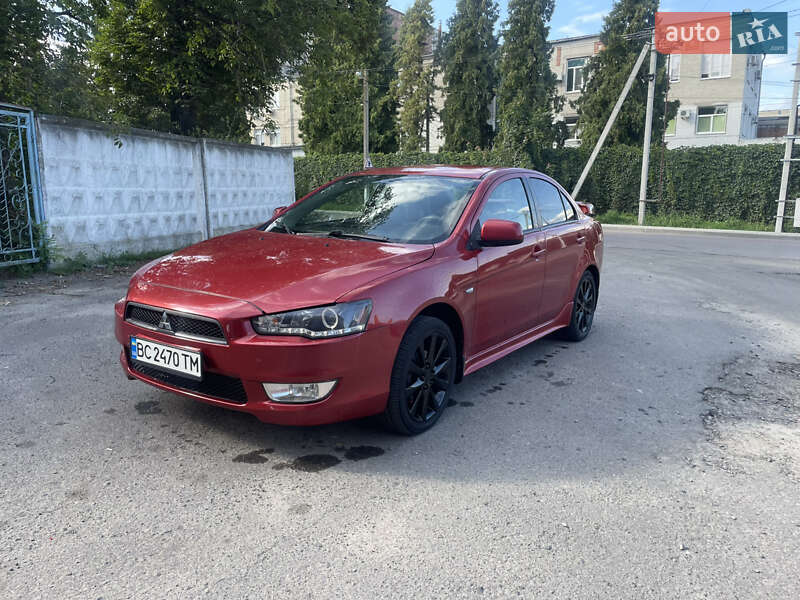 Mitsubishi Lancer