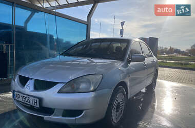 Mitsubishi Lancer  2004
