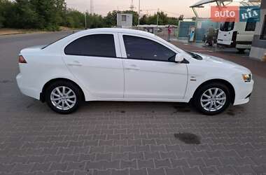 Mitsubishi Lancer  2013