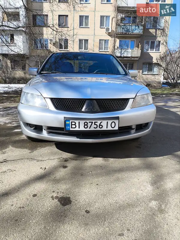 Mitsubishi Lancer