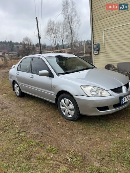 Седан Mitsubishi Lancer