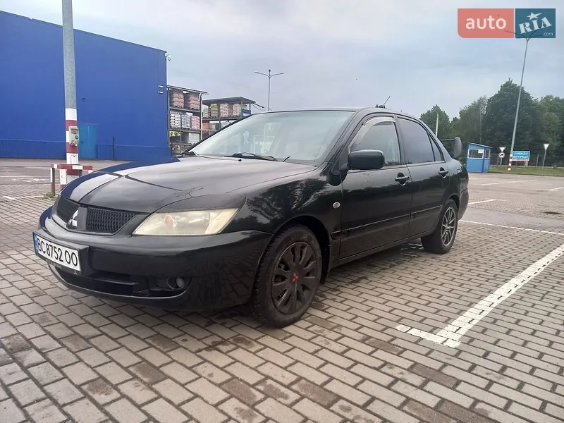Mitsubishi Lancer