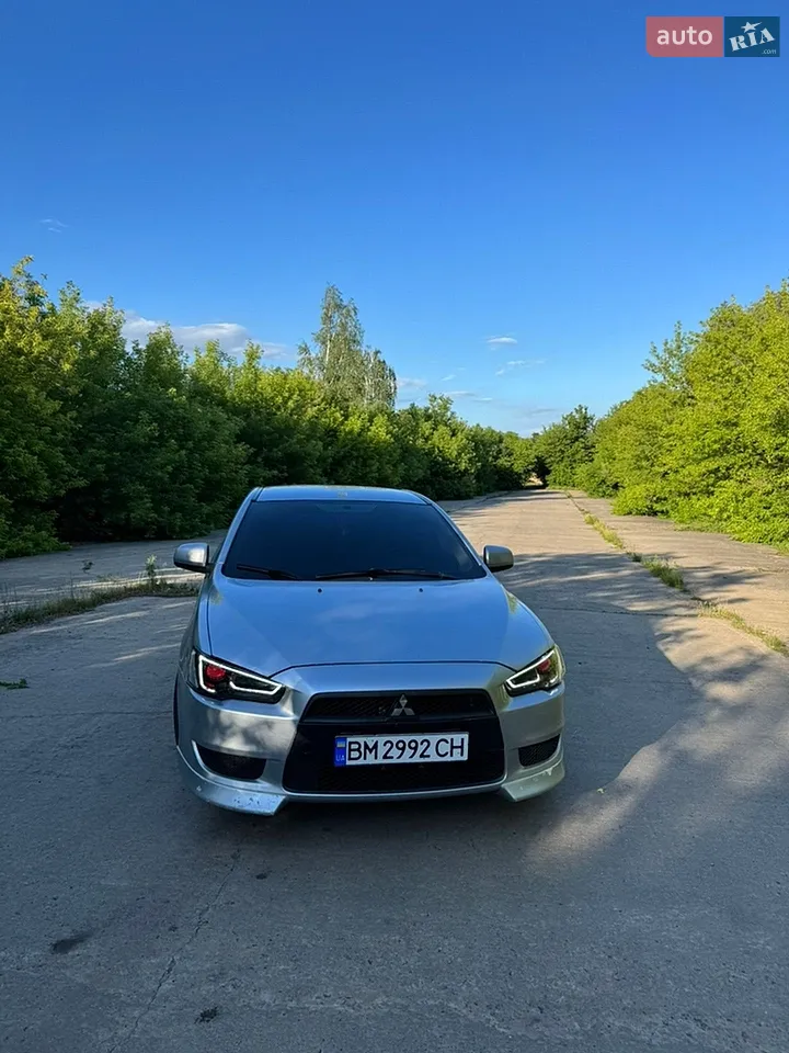 2010 Mitsubishi Lancer - фото 1