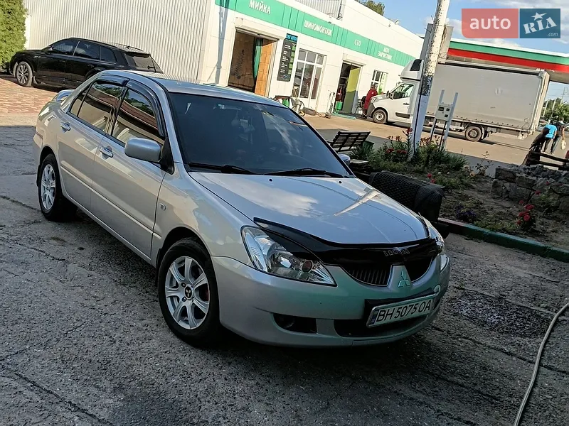 Mitsubishi Lancer 2004
