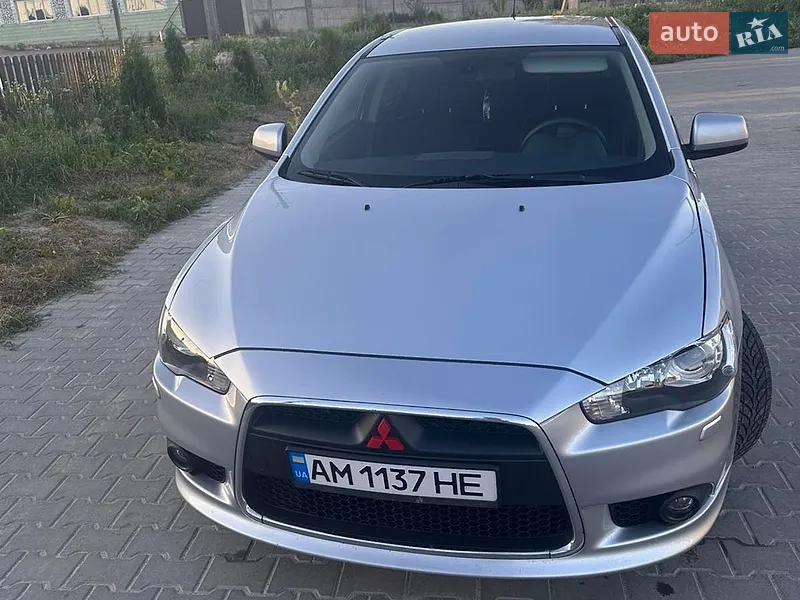 Mitsubishi Lancer 2011