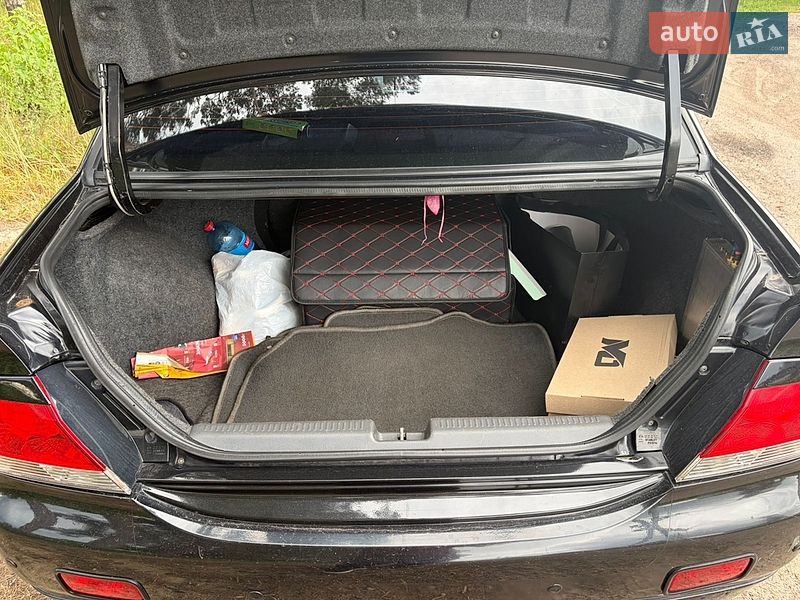 Седан Mitsubishi Lancer 2005 в Житомире