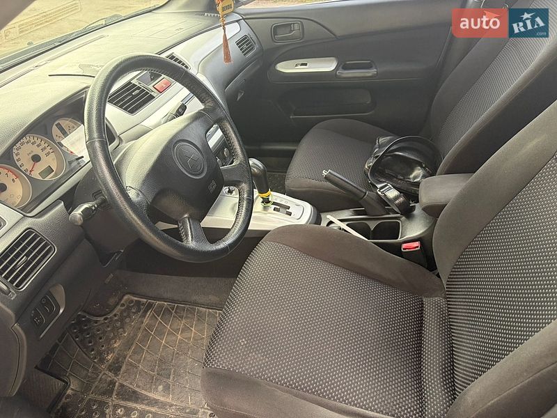 Седан Mitsubishi Lancer 2005 в Житомире