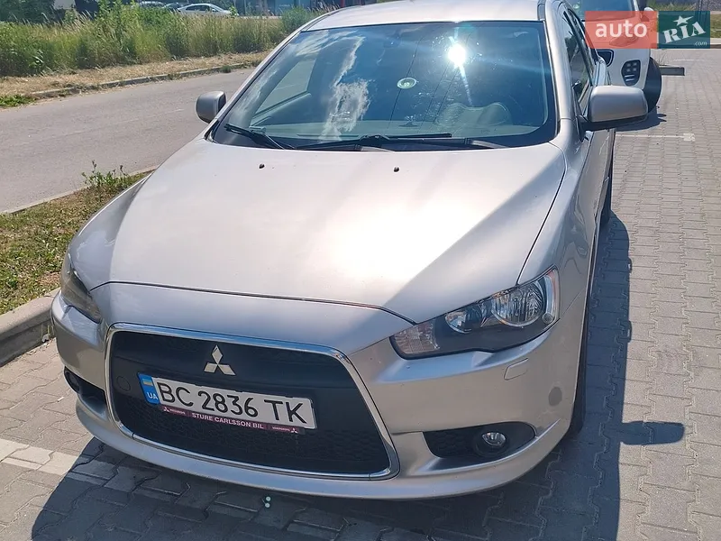 Mitsubishi Lancer 2011