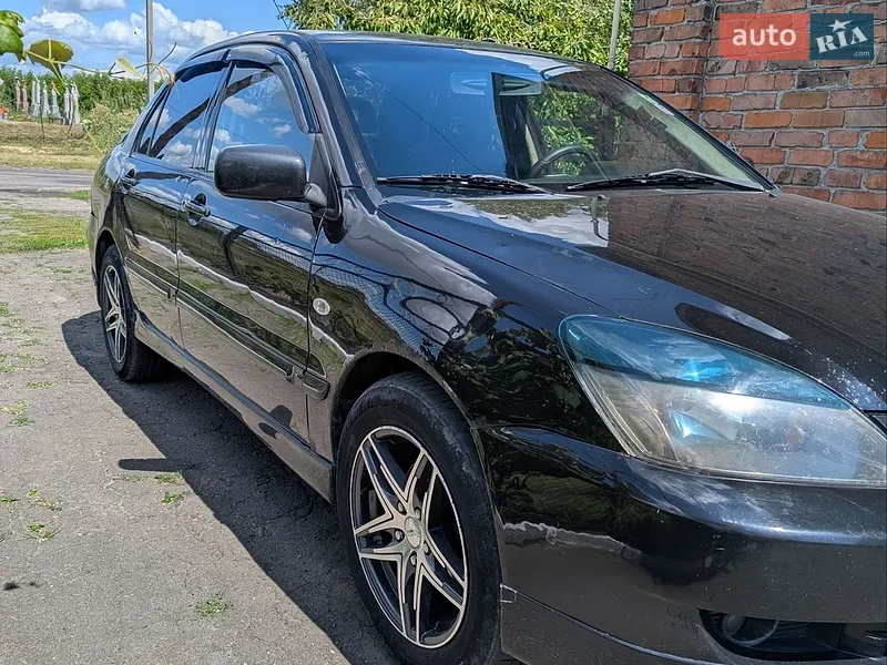Mitsubishi Lancer