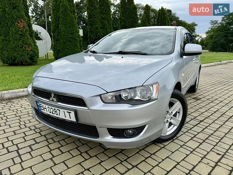 Mitsubishi Lancer