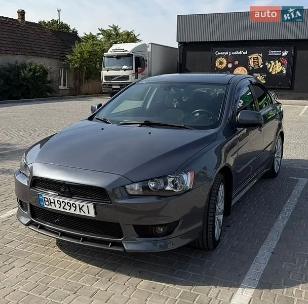 Mitsubishi Lancer