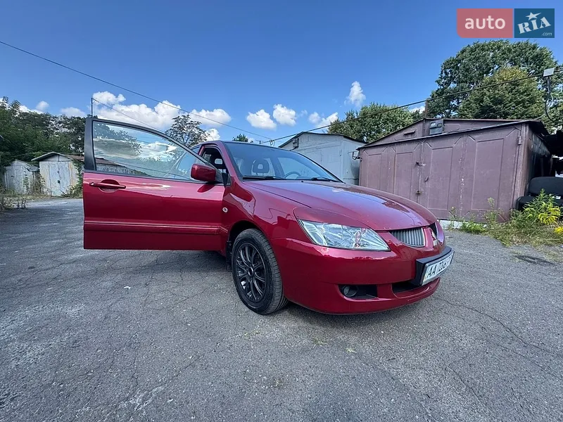 Mitsubishi Lancer