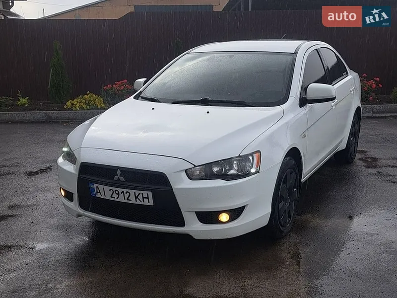 Mitsubishi Lancer 2011