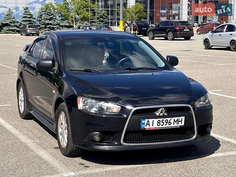 Mitsubishi Lancer