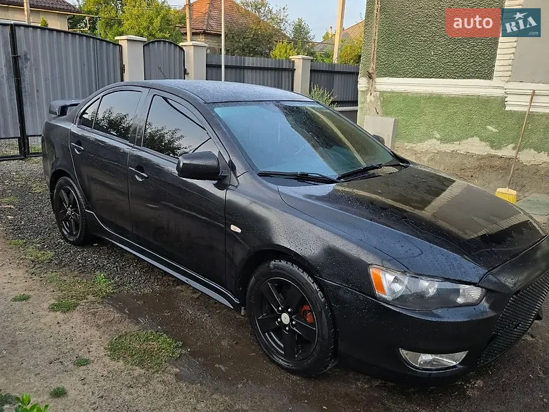 Mitsubishi Lancer