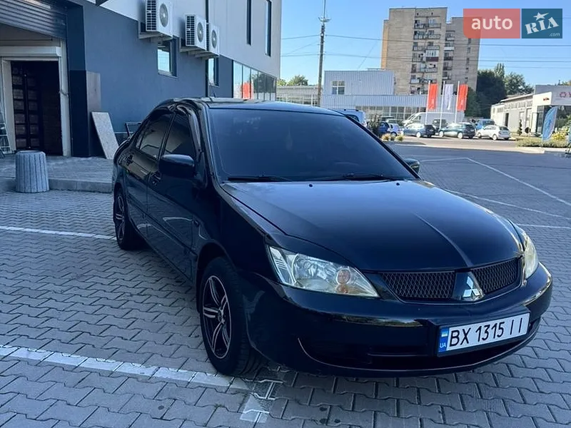Mitsubishi Lancer