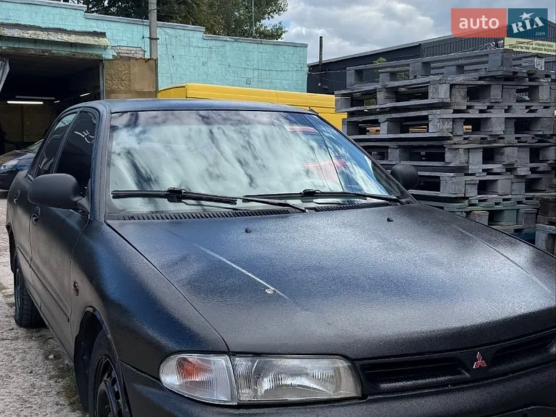 Mitsubishi Lancer