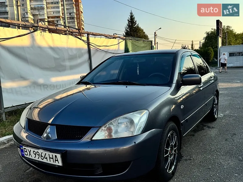 Mitsubishi Lancer