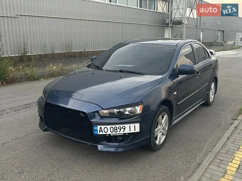 Mitsubishi Lancer