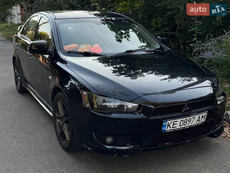 Mitsubishi Lancer