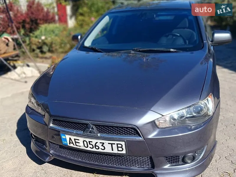 Mitsubishi Lancer