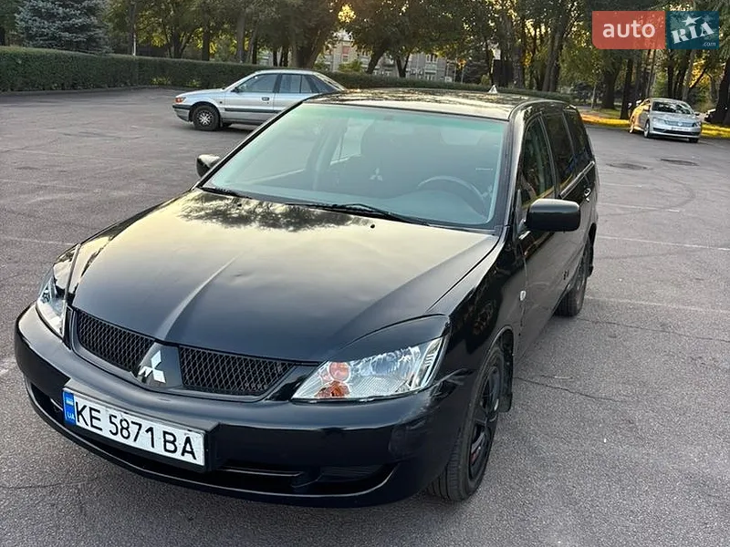 Mitsubishi Lancer