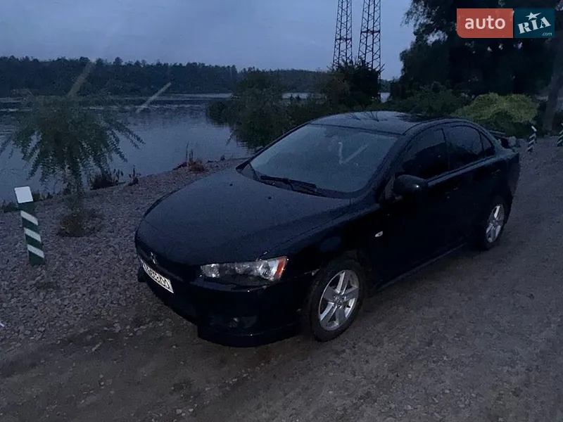 Mitsubishi Lancer