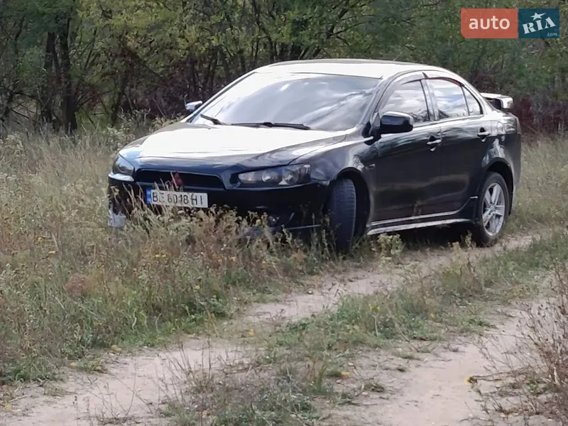 Mitsubishi Lancer